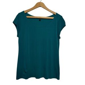 Eileen Fisher 100% Silk Short Sleeve Crewneck Relaxed Fit Minimalist Teal Top